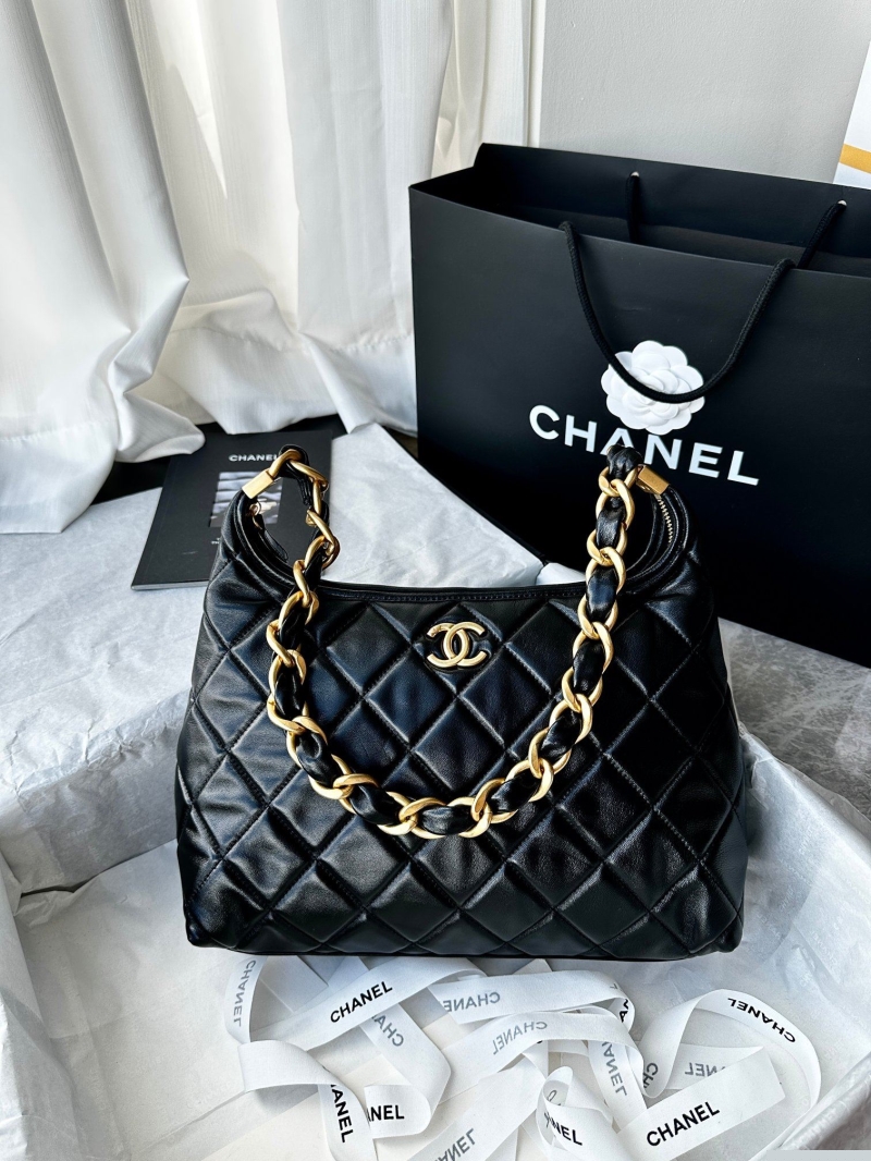 Ch*el shopping bags